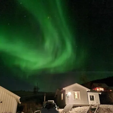 Moderne Anneks Med Fantastisk Havutsikt بيت للعطل *